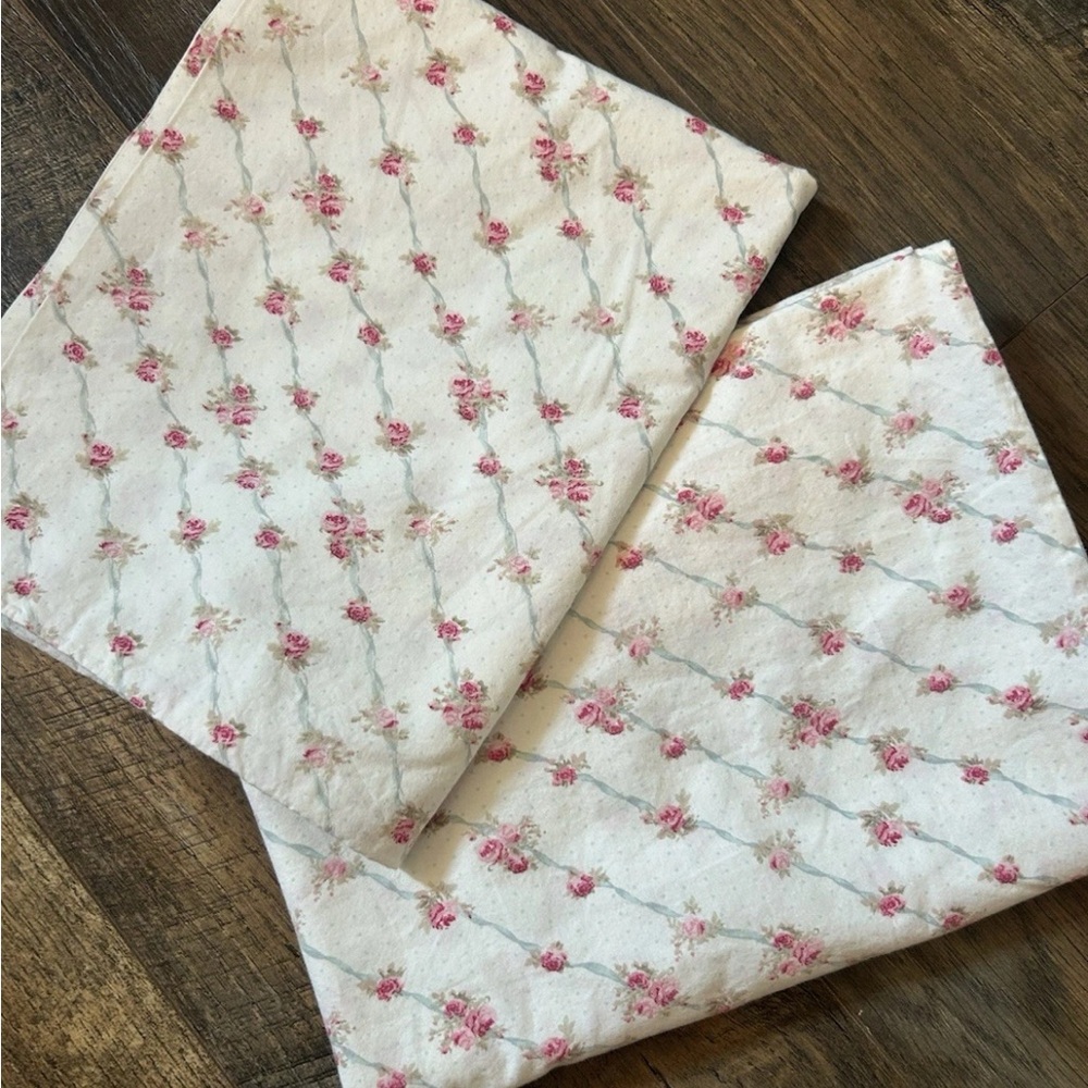 Simply shabby chic standard pillow cases